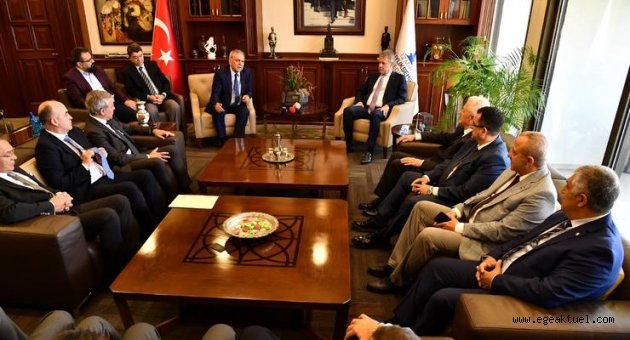İlk mesajları "sinerji" oldu