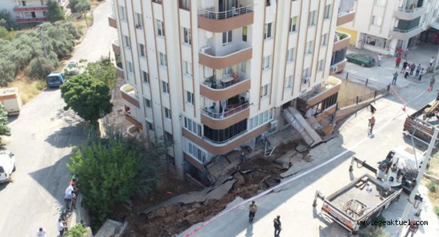 İstinat duvarı çöktü, 28 aile evinden oldu