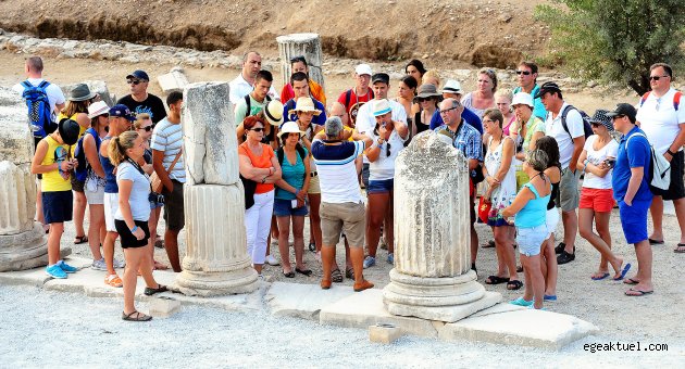 İtalyanlar yarı yarıya, Fransızlar üçte bir azaldı