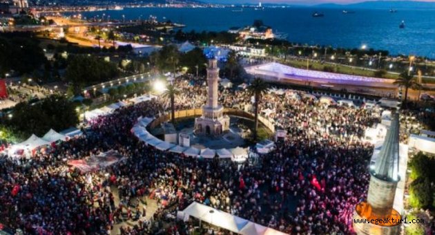 İzmir 15 Temmuz'da tek yürek