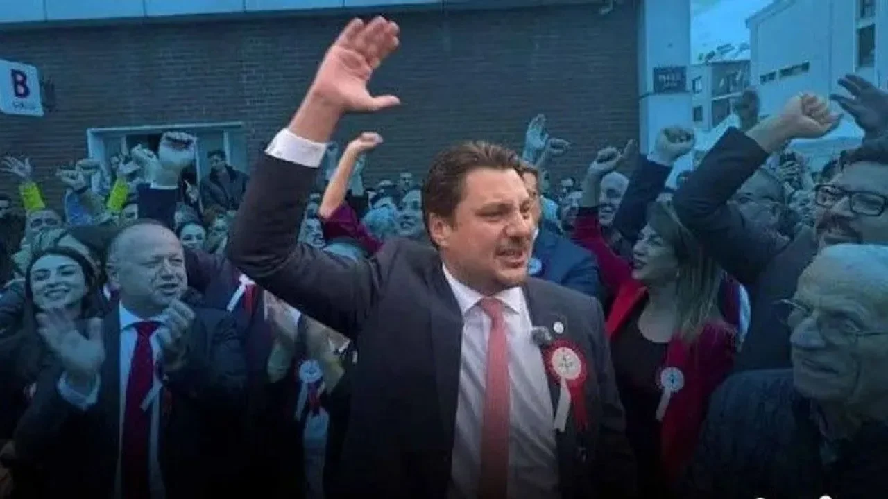 İzmir Barosu’nda yeni yönetimin görev dağılımı belli oldu