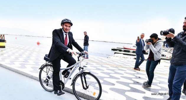 İzmir bisiklete binecek, koşacak, toplu taşıma kullanacak