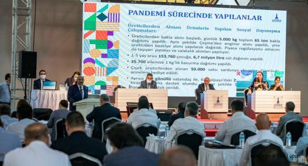 İzmir Büyükşehir Belediye Meclisi pandemi sonrası ilk kez toplandı