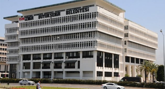 İzmir Büyükşehir Belediyesi’nden eğitime “12.9 milyon liralık” destek daha