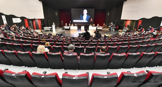 İzmir Büyükşehir Belediyesi’nin 2021 yılı bütçesi kabul edildi