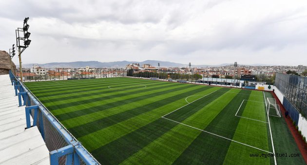 İzmir Büyükşehir Belediyesi sporun ve sporcunun yanında