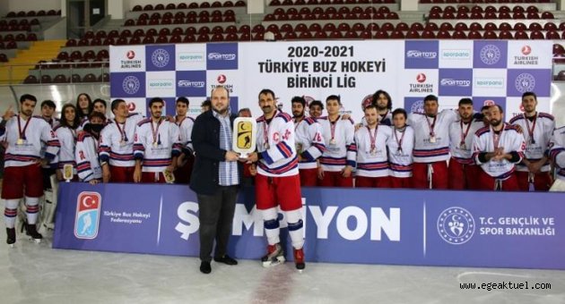 İzmir Büyükşehir Belediyesi yeniden Süper Lig’de