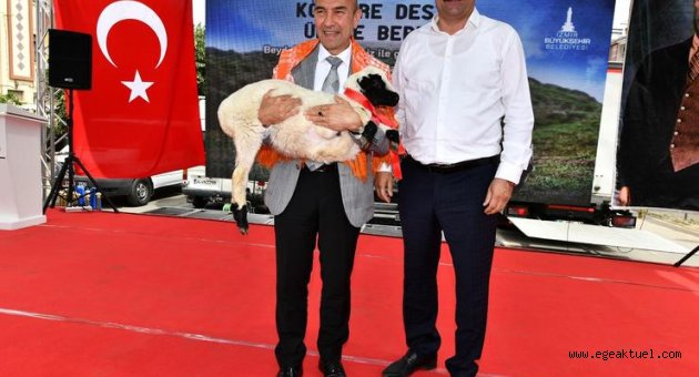 İzmir Büyükşehir Belediyesi'nden üreticiye büyük destek
