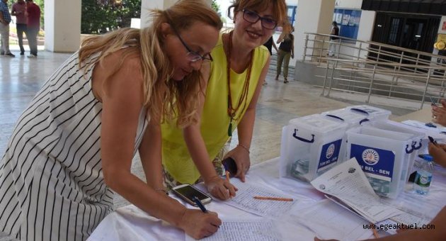 İzmir Büyükşehir'de çalışanlar sandık başında