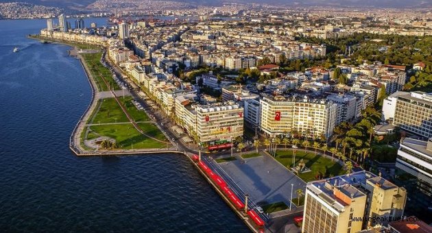 İzmir dahil 15 ilde hafta sonu sokağa çıkma yasağı!