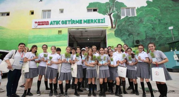 İzmir’de bir ilk: Sıfır Atık Belgesi Karşıyaka’nın oldu!