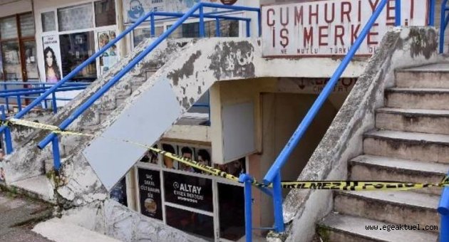 İzmir’de deprem fırtınasının ardından 22 dükkana tahliye kararı