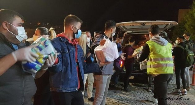 İzmir’de depremzedelere destek çığ gibi