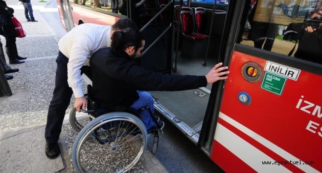 İzmir’de engellilerin otobüs seyahati kolaylaşacak