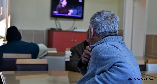İzmir’de evsizler konukevine yerleştiriliyor