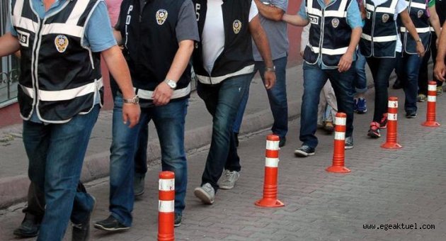İzmir’de FETÖ operasyonu: 72 yakalama kararı