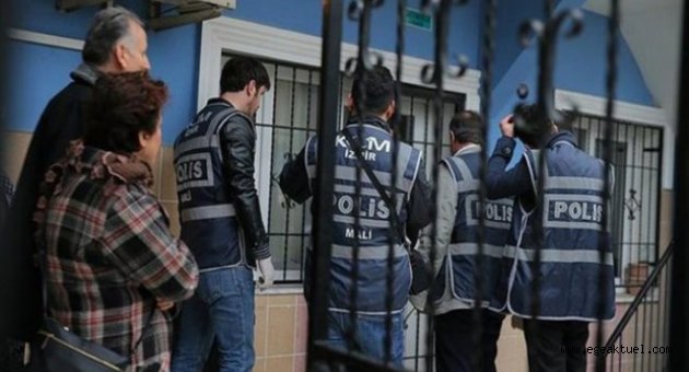 İzmir’de FETÖ operasyonu