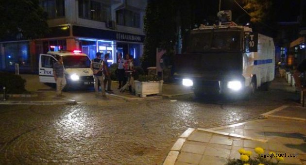   İzmir’de  gergin gece