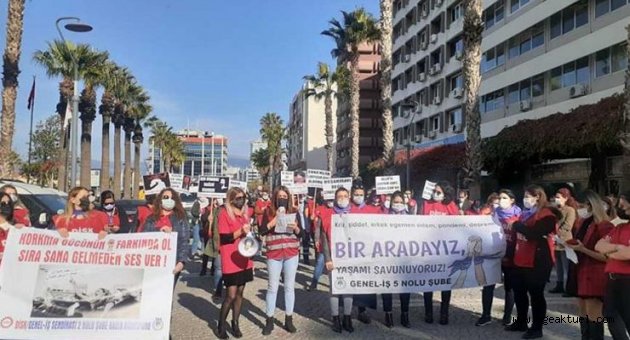 İzmir’de kadınlar şiddete karşı alanlara çıktı