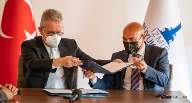 İzmir’de kırtasiyecilere Büyükşehir desteği