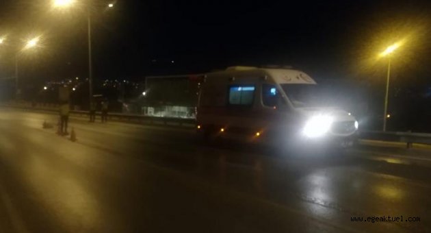İzmir’de otomobil yayaya çarptı: 1 ağır yaralı 