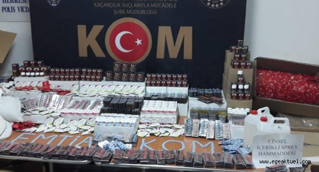 İzmir’de son yılların en büyük cinsel içerikli kaçak ürün operasyonu