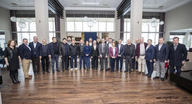 İzmir’in başkanları Menderes’te toplandı 