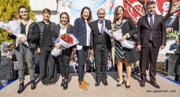 İzmir’in kent merkezindeki ikinci Masal Evi açıldı