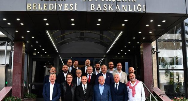 İzmir’in köklü kulüpleri Tunç Soyer’le buluştu