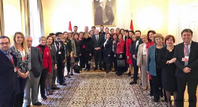 İzmir’in Öncü Kadınları Lordlar Kamarasında