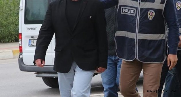 İzmir merkezli 15 ilde FETÖ operasyonu: 33 gözaltı