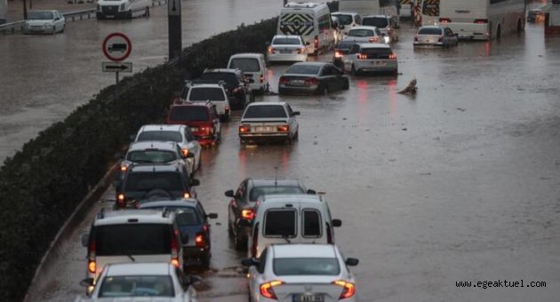 İzmir Valisi açıkladı: Kamu çalışanlarına tam gün izin
