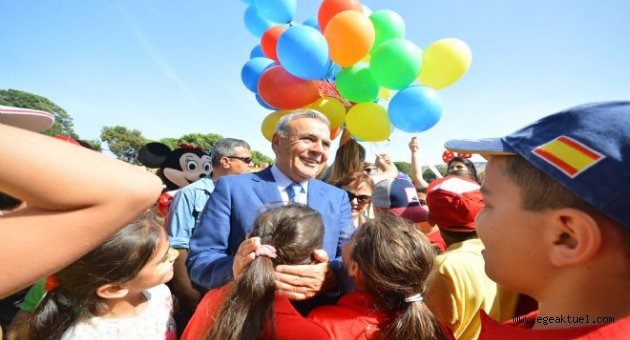İzmir'de 23 Nisan coşkusu 3 gün sürecek