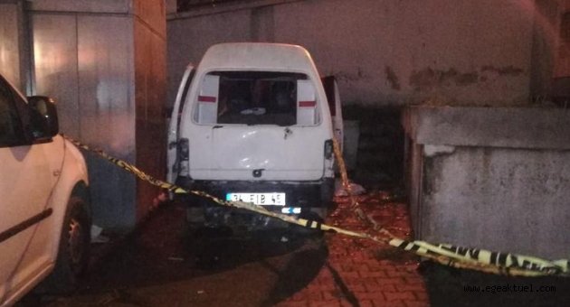 İzmir'de arkadaşlarıyla sahte içki içen kişi öldü