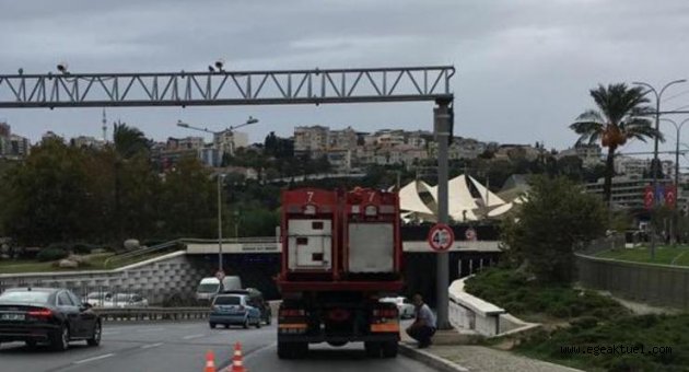 İzmir'de beklenen yağış öncesi hazırlık