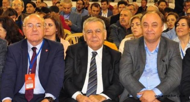 İzmir'de CHP'li delegeler gelecek hafta imza toplayacak