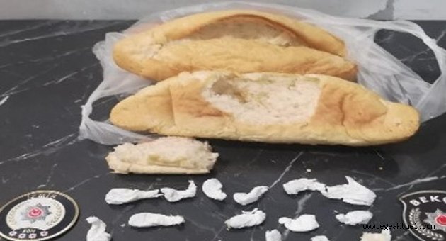 İzmir'de ekmek arası 'zehir' ticareti!