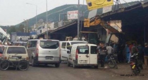 İzmir'de feci iş kazası: İş makinesinin lastiğini değiştirirken...