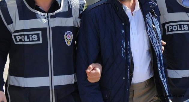 İzmir'de FETÖ operasyonunda 23 gözaltı kararı