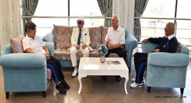 İzmir'de ikinci bahar: 5 yıldızlı 'huzur'