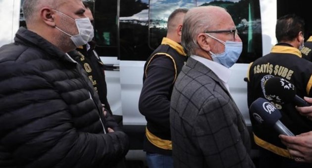 İzmir'de müteahhitlerin de aralarında olduğu 7 kişi tutuklandı