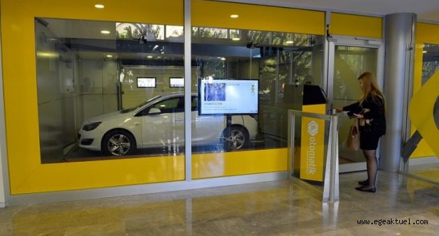 İzmir'de şehit ve gazi yakınlarına Büyükşehir otoparkları ücretsiz
