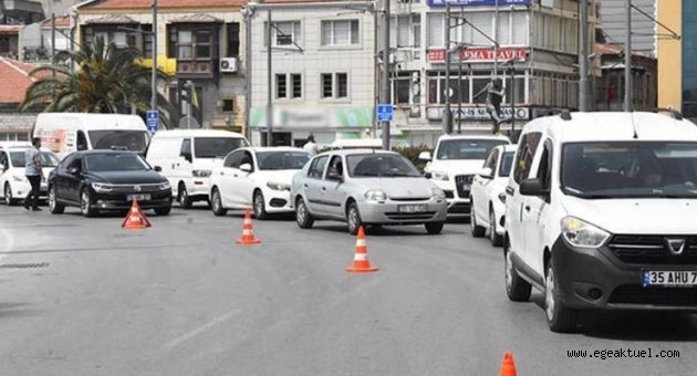 İzmir'de tam kapanmada şaşırtan görüntü