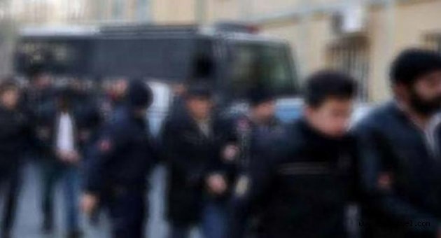 İzmir'de terör propagandasına 24 gözaltı