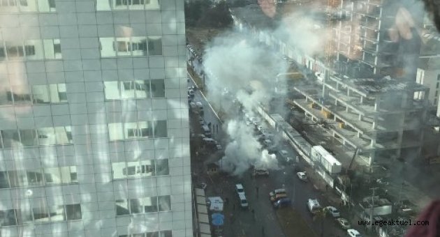 İzmir'de Terör Saldırısı