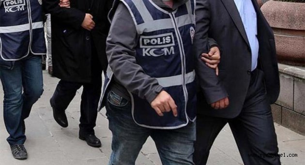 İzmir'de terörist elebaşını öven 20 kişi gözaltına alındı