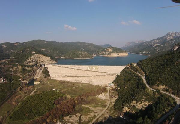 İzmir'de Yağmur Barajları Dolduruyor