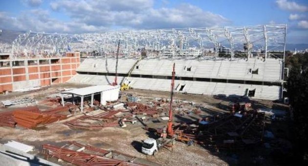 İzmir'de yeni yıla yeni statlar