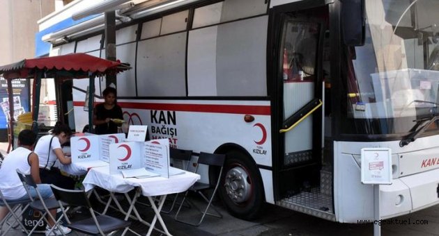 İzmir'deki kan stokları yüzleri güldürdü