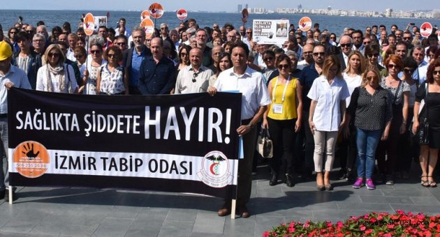 İzmir'deki meslektaşlarından tepki